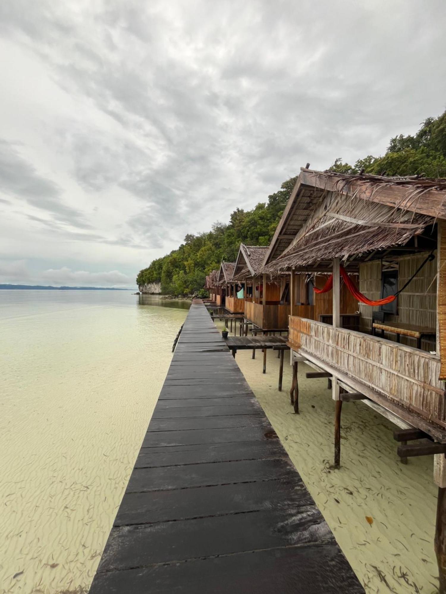 Junior Homestay Kri Buitenkant foto