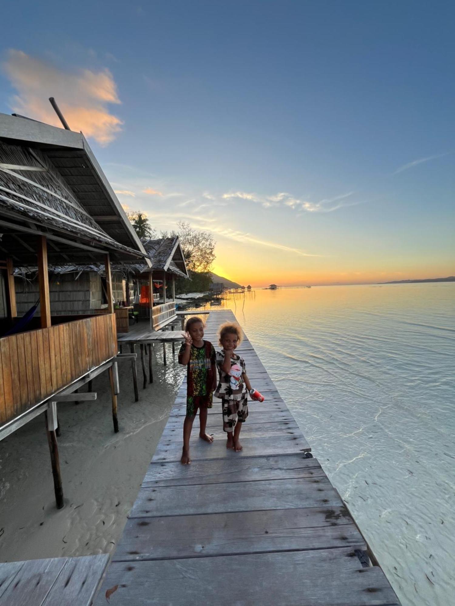 Junior Homestay Kri Buitenkant foto