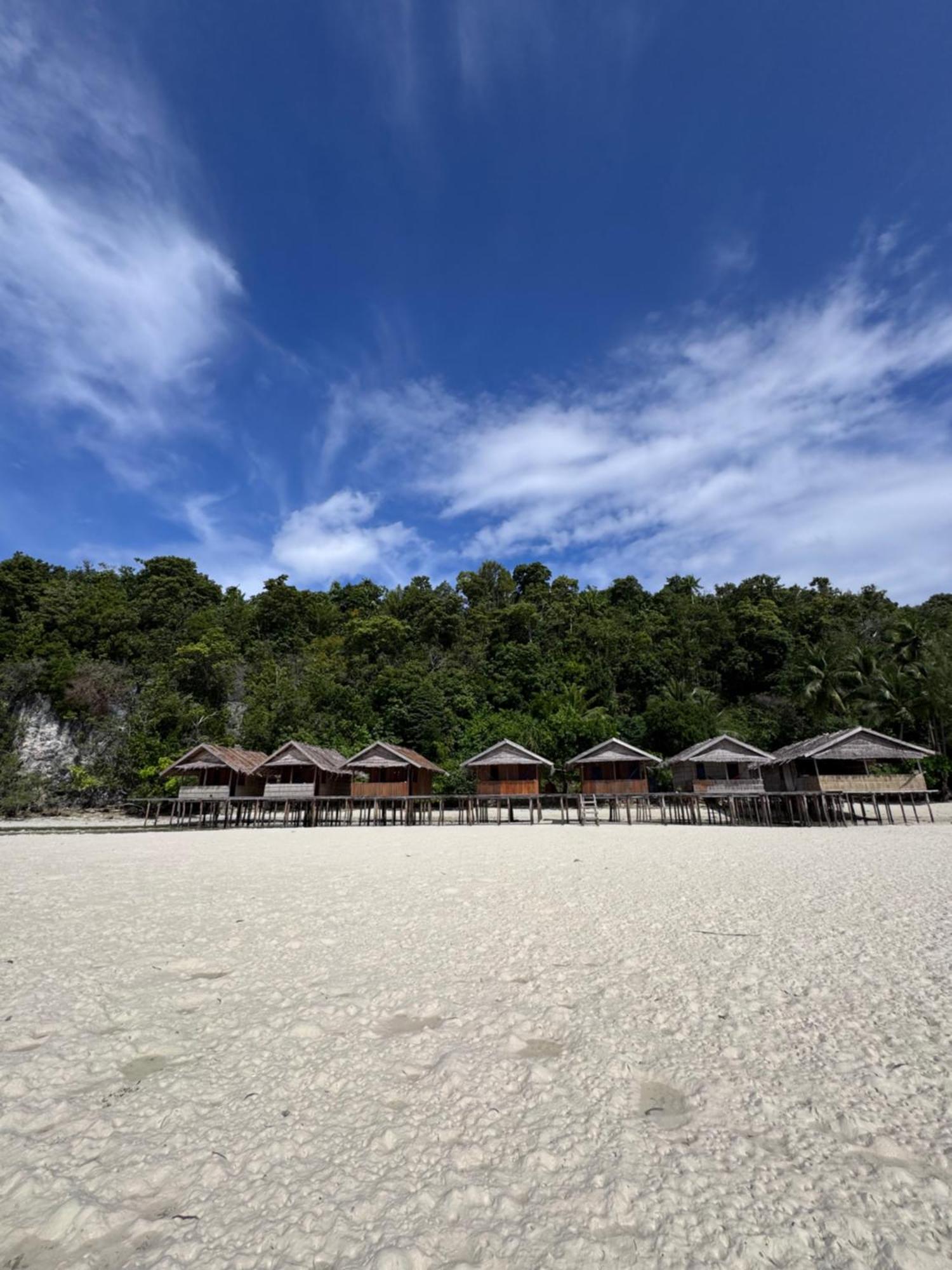 Junior Homestay Kri Buitenkant foto